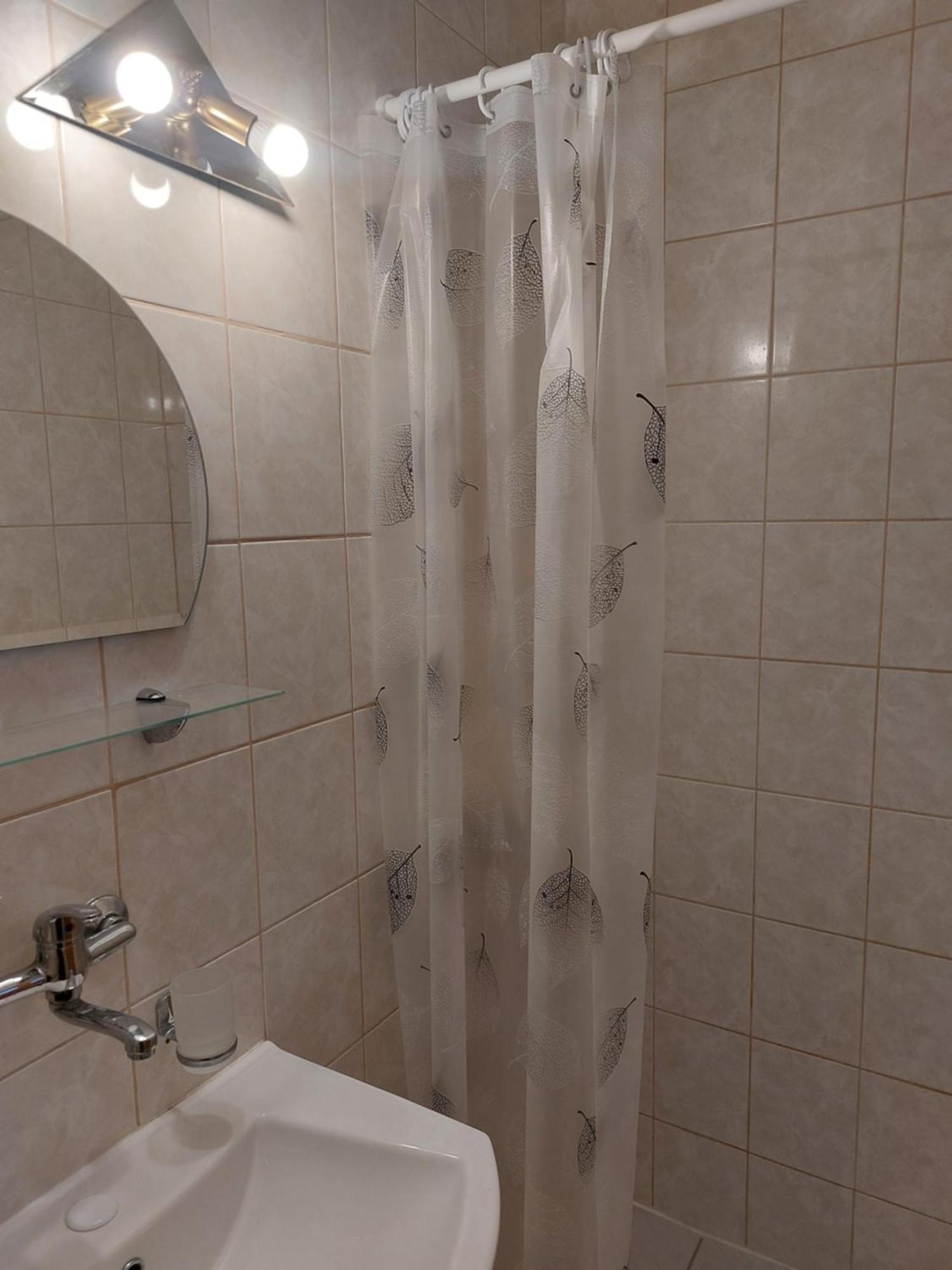 Agrokwatera Stary Dab Czarny Mlyn Exteriér fotografie